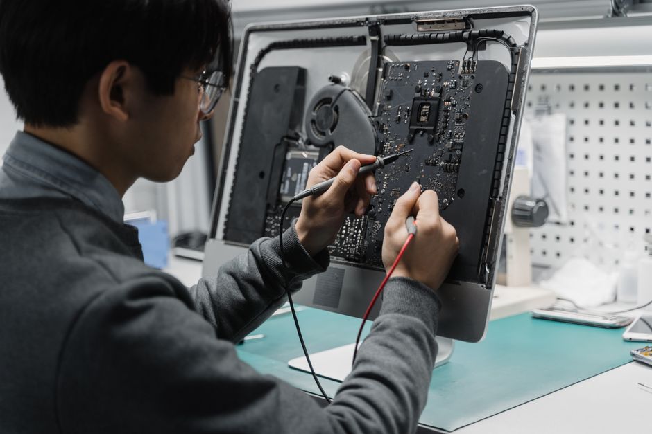 Best Emerging Mobile Tech: What’s Next in Foldables, Wearables & 6G
