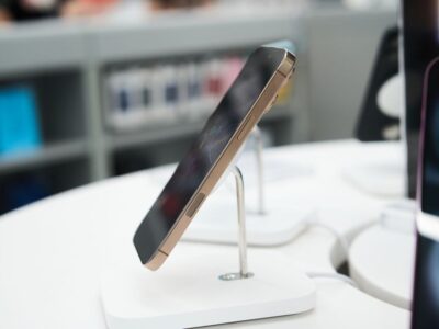 Mobile Tech News 2026: Complete Industry Overview — Trends, Launches & Breakthroughs