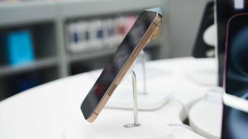 Mobile Tech News 2026: Complete Industry Overview — Trends, Launches & Breakthroughs